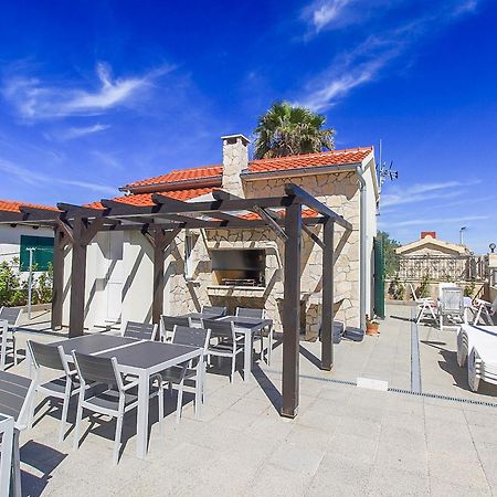 Riva 2 Appartement Krapanj Buitenkant foto