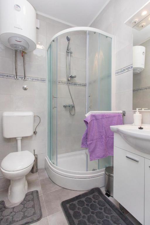 Riva 2 Appartement Krapanj Buitenkant foto