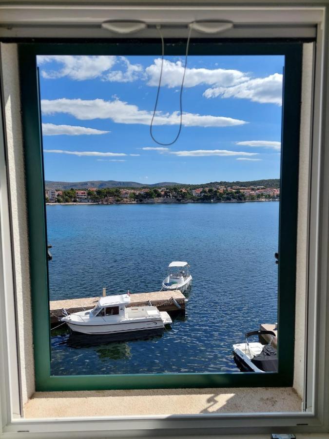 Riva 2 Appartement Krapanj Buitenkant foto